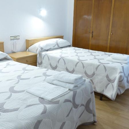 Pension Oria Луарка Экстерьер фото