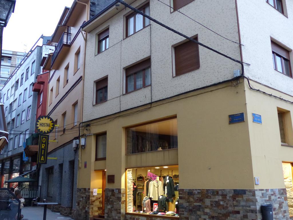 Pension Oria Луарка Экстерьер фото